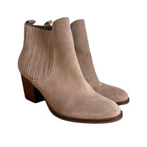 Crown Vintage Boots Sz 8 M Cindy Ankle Booties Heels Casual Tan Suede Leather